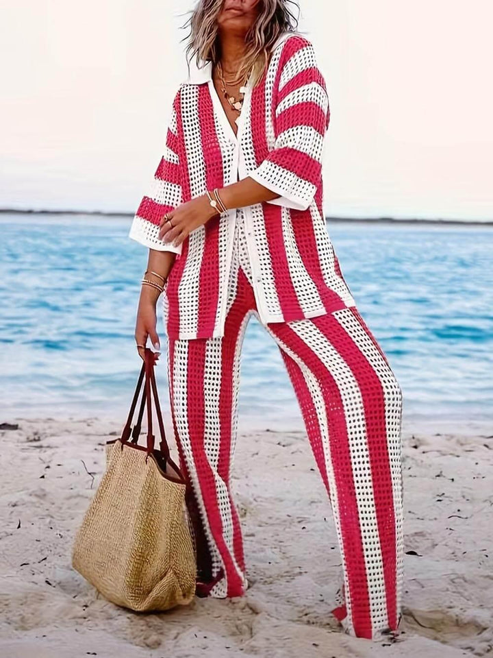 Set di pantaloni larghi con camicia a righe con scollatura a V
