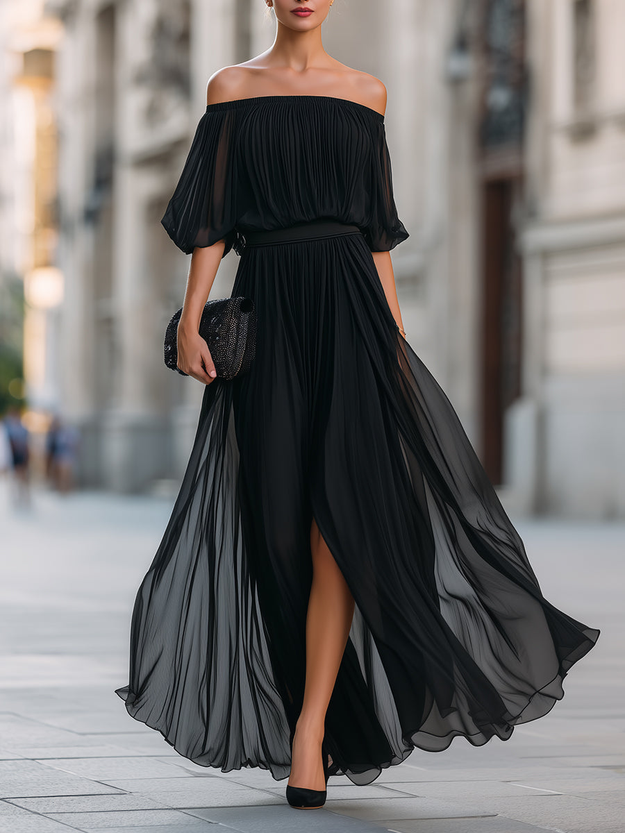 Abito Maxi Plissettato in Chiffon Nero con Spalle Scoperte