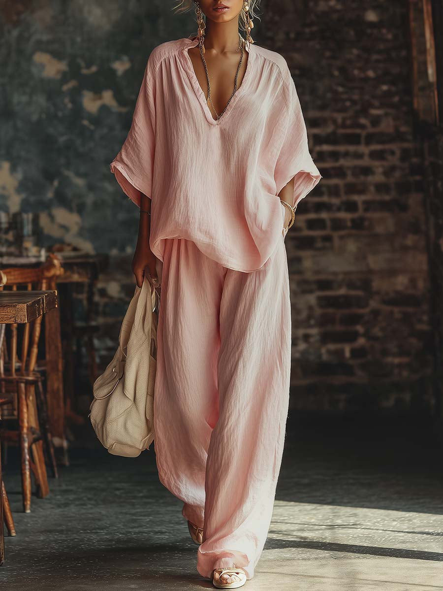 Set di Camicia Rosa V-Neck e Pantaloni