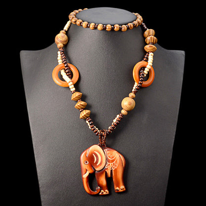 Collana con Pendente in Legno Intrecciato in Stile Etnico Bohemien Retro