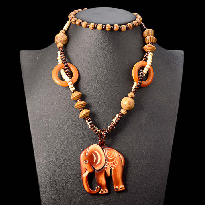 Collana con Pendente in Legno Intrecciato in Stile Etnico Bohemien Retro