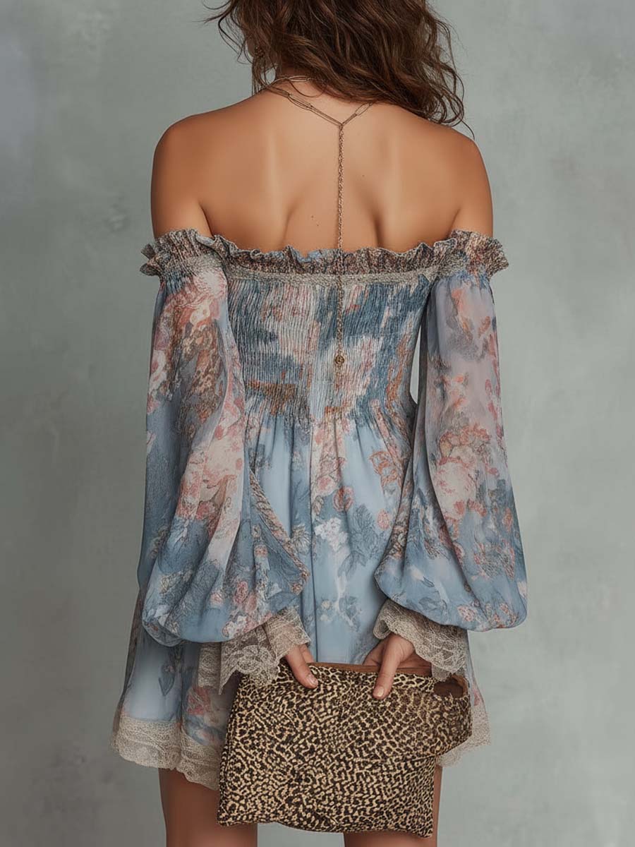 Romane | Abito Mini in Chiffon Arricciato con Spalle Scoperte e Fiori Romantici