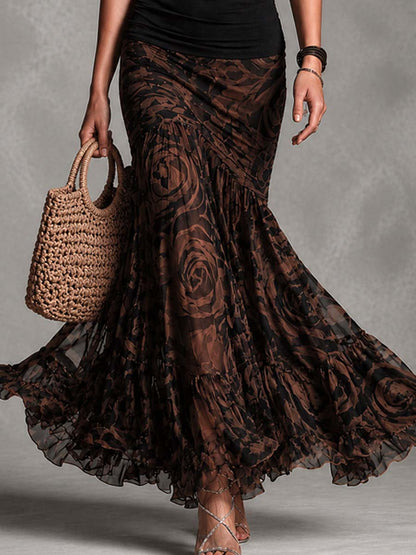 Set top nero retro e gonna in rete stampata marrone