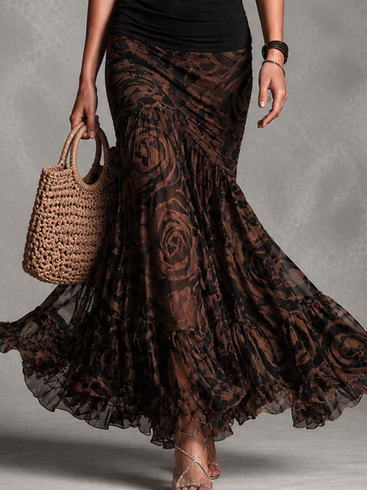 Set top nero retro e gonna in rete stampata marrone