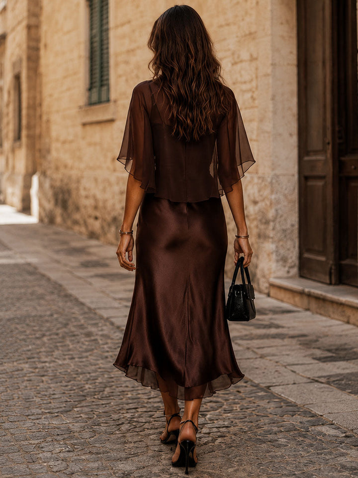 Blusa in Chiffon Marrone e Abito Midi in Satin Set Due Pezzi