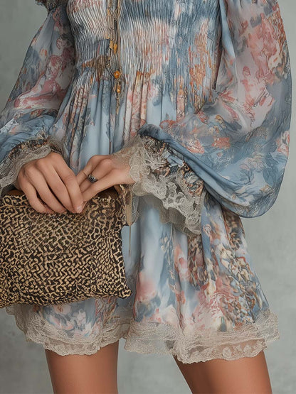 Abito Mini Chiffon Arricciato con Spalle Scoperte e Fiori Romantici