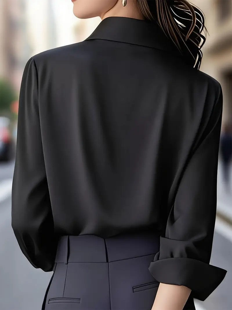 Camicia versatile a maniche lunghe in tinta unita con colletto in raso