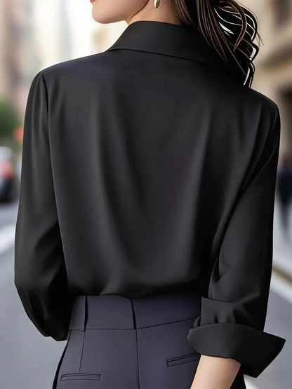 Camicia versatile a maniche lunghe in tinta unita con colletto in raso