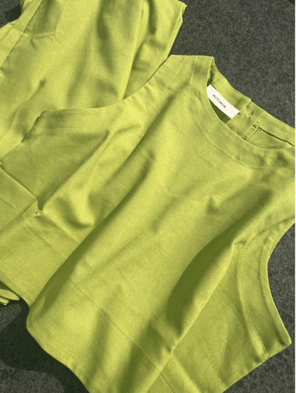Set Chic a Due Pezzi Senza Maniche di Colore Solido
