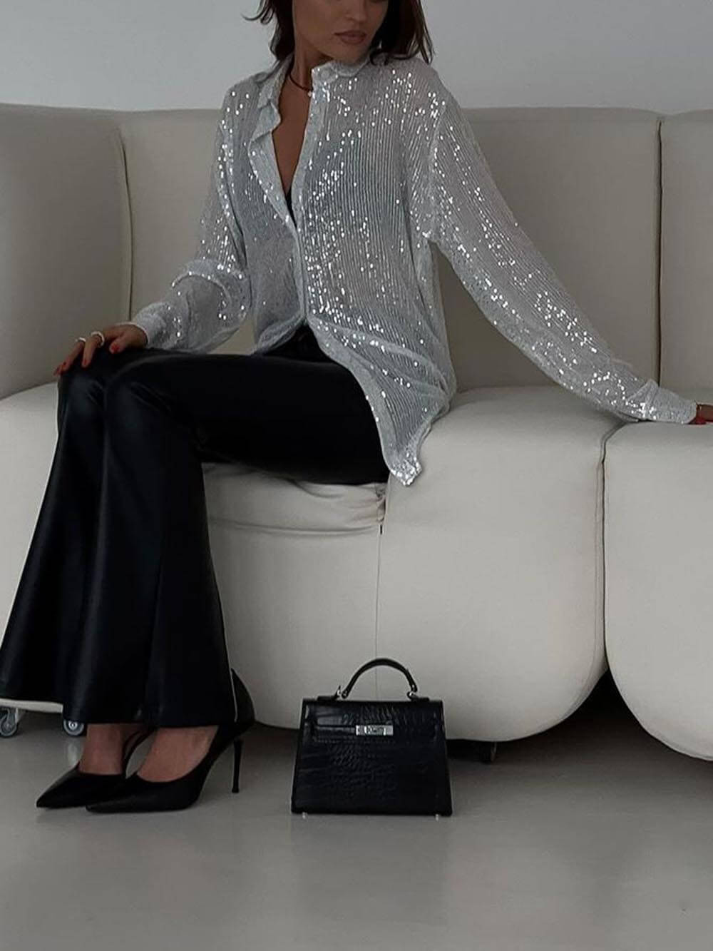Camicia elegante con colletto e maniche lunghe in paillettes