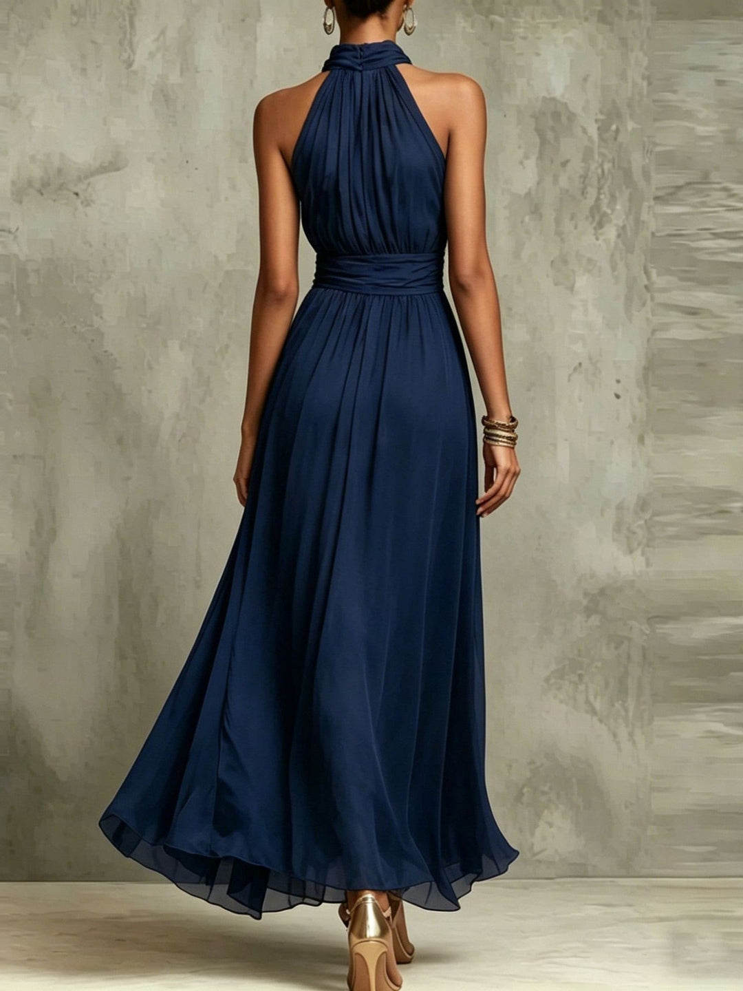 Abito Maxi Chiffon a Collo Halter di Colore Unito