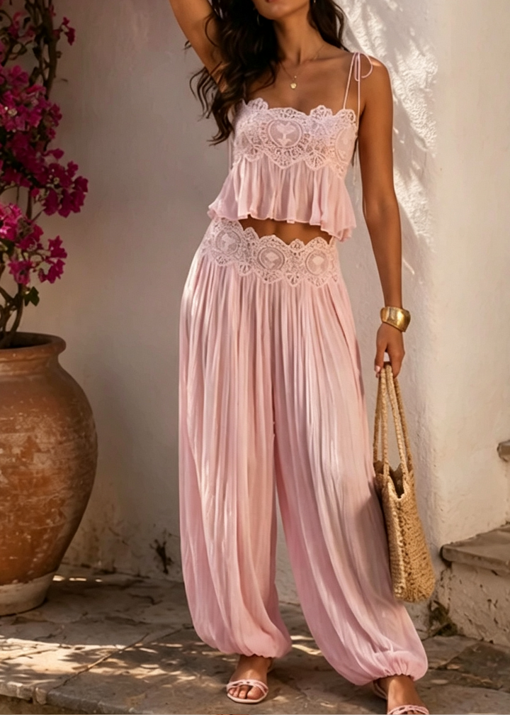 Set Top Cami in Pizzo Rosa e Pantaloni Lantern