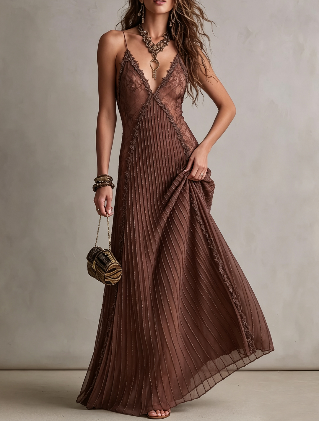 Abito Maxi Elegante in Pizzo Cami Marrone