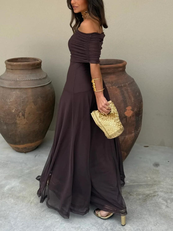 Abito Maxi in Rete con Spalla Scoperta Marrone