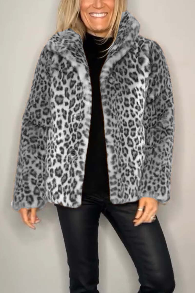 Cappotto in pelliccia sintetica a metà lunghezza con stampa leopardata elegante