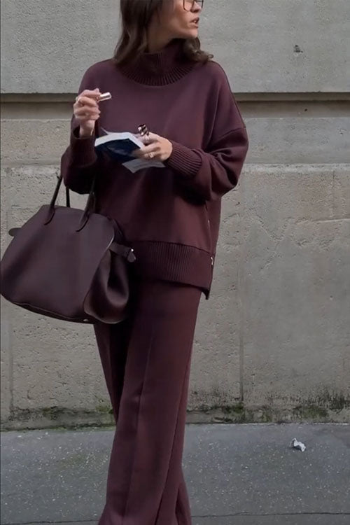 Set di Due Pezzi con Felpa a Maniche Lunghe e Pantaloni con Tasche