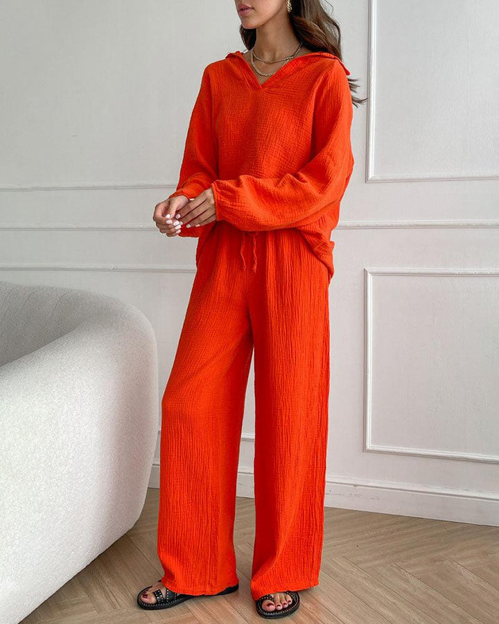 Set di due pezzi casual autunnale con scollo a V semplice