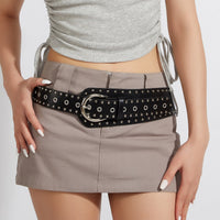 Cintura in stile punk con borchie e fibbia a scatto