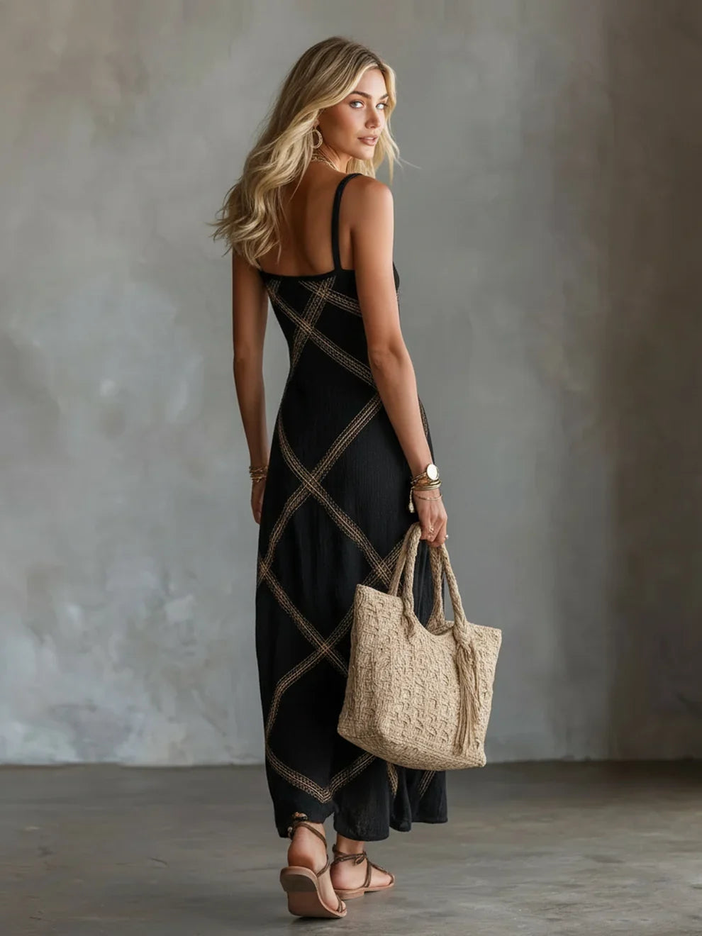 Melisa Vestito Maxi Geometrico con Scollatura Quadrata