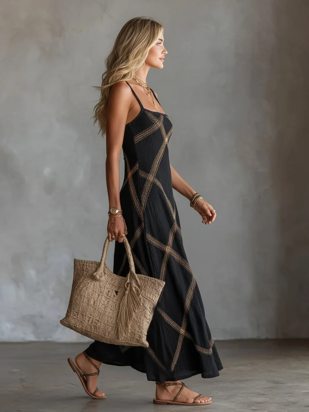 Melisa Vestito Maxi Geometrico con Scollatura Quadrata