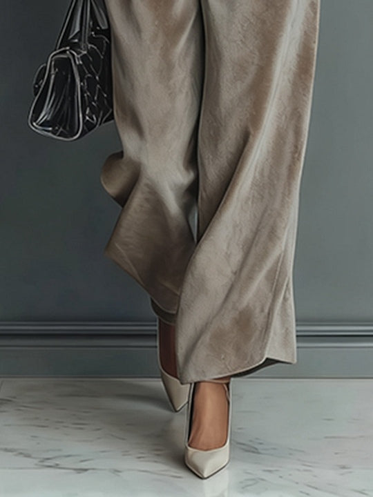 Completo casual in velluto caldo con collo alto da donna