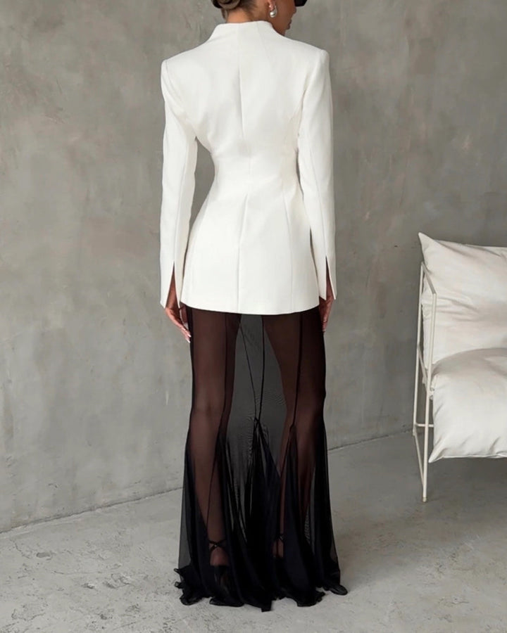 Set di Giacca alla Moda e Gonna a Vista