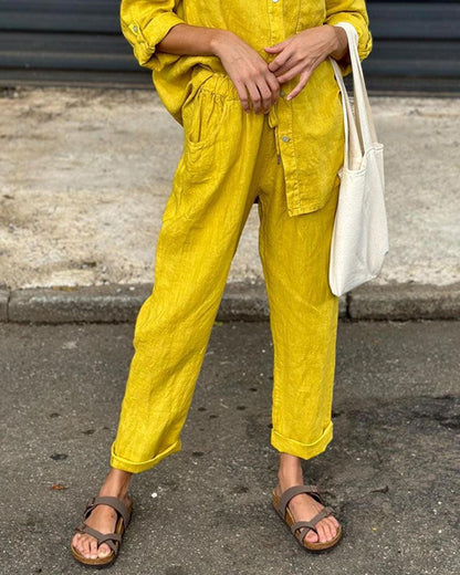 Set di Due Pezzi in Cotone Lino con Maglietta e Pantaloni V-Neck a Colore Solido