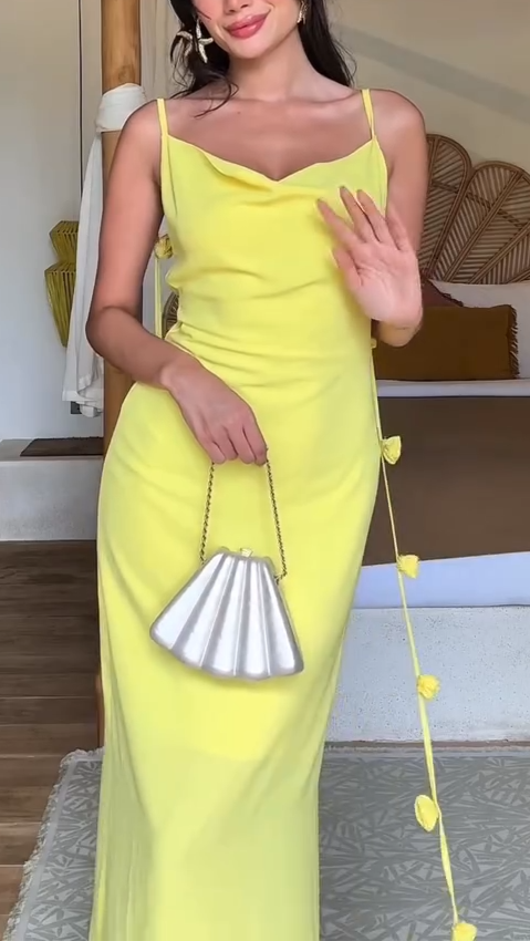 Abito Maxi Halter con Spalline a Fiore Senza Schiena
