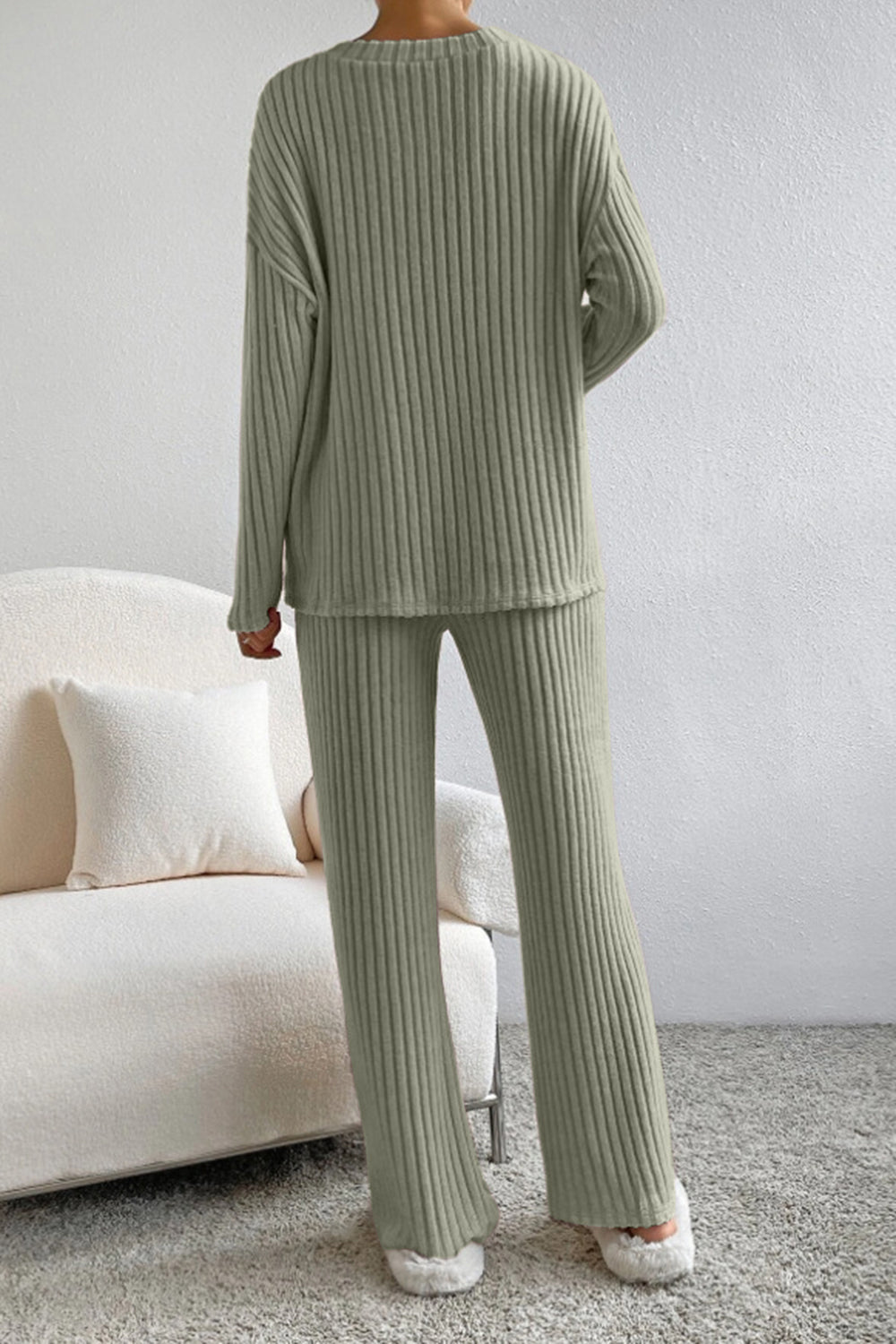 Set Top e Pantaloni a V-Ribbed