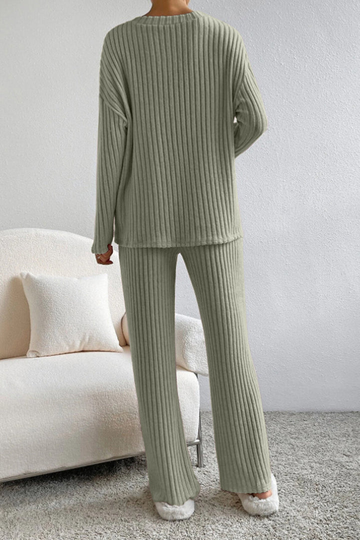 Set Top e Pantaloni a V-Ribbed