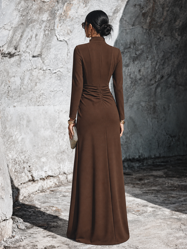 Abito Maxi Elegante da Donna Marrone Scuro con Zip e Scollo Frontale