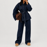 Completo in denim a due pezzi con cintura