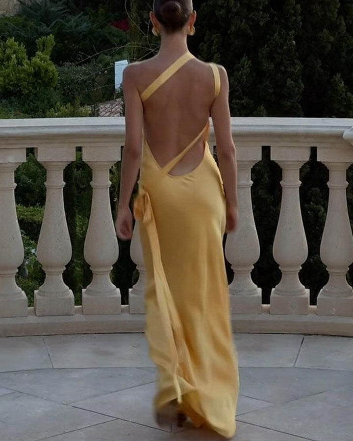 Abito da Festa Elegante con Spalla Inclinata di Colore Unito