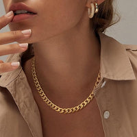 Collana chunky a maglie cubane