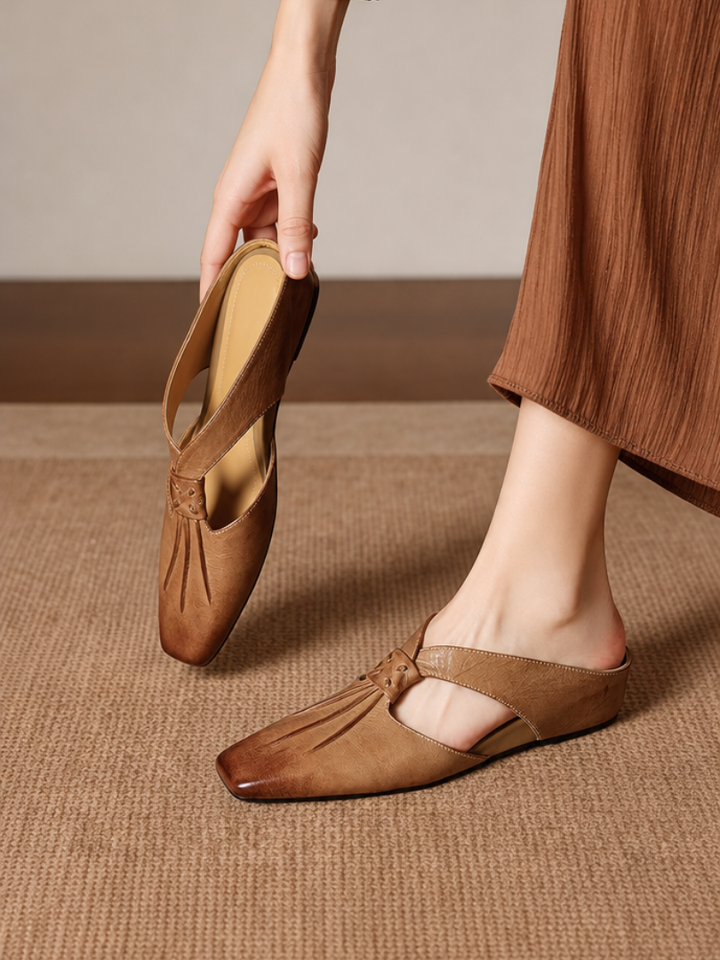 Mule in Vera Pelle con Punta Quadrata Olene