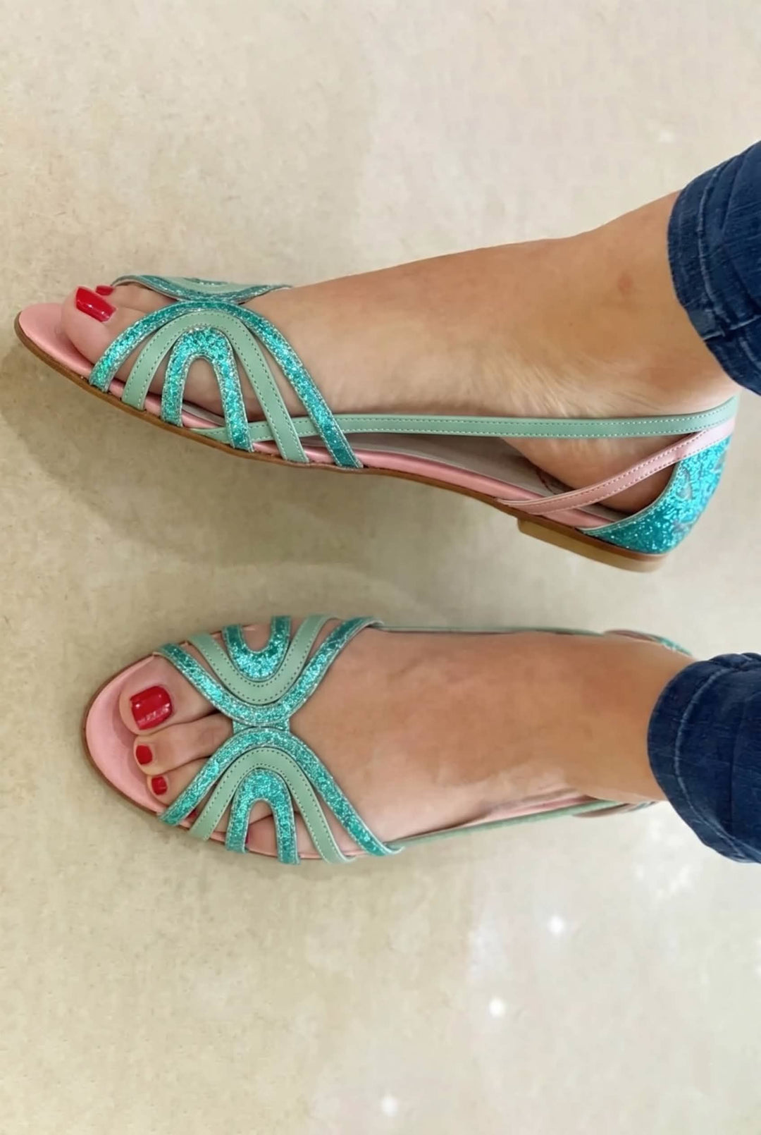 Sandali Open-Toe con Lucentezza Metallica