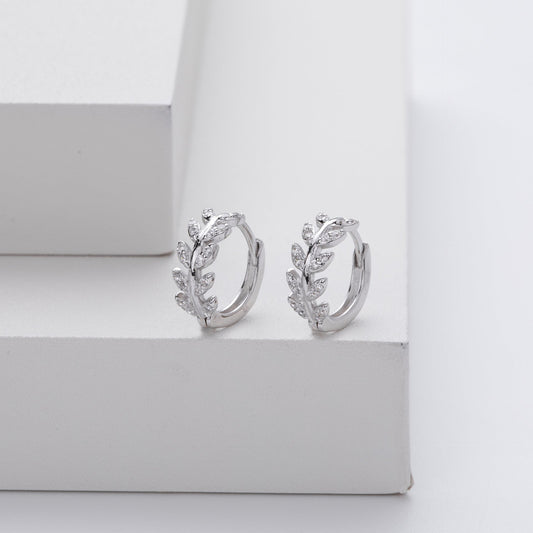 Orecchini in argento a forma di foglia