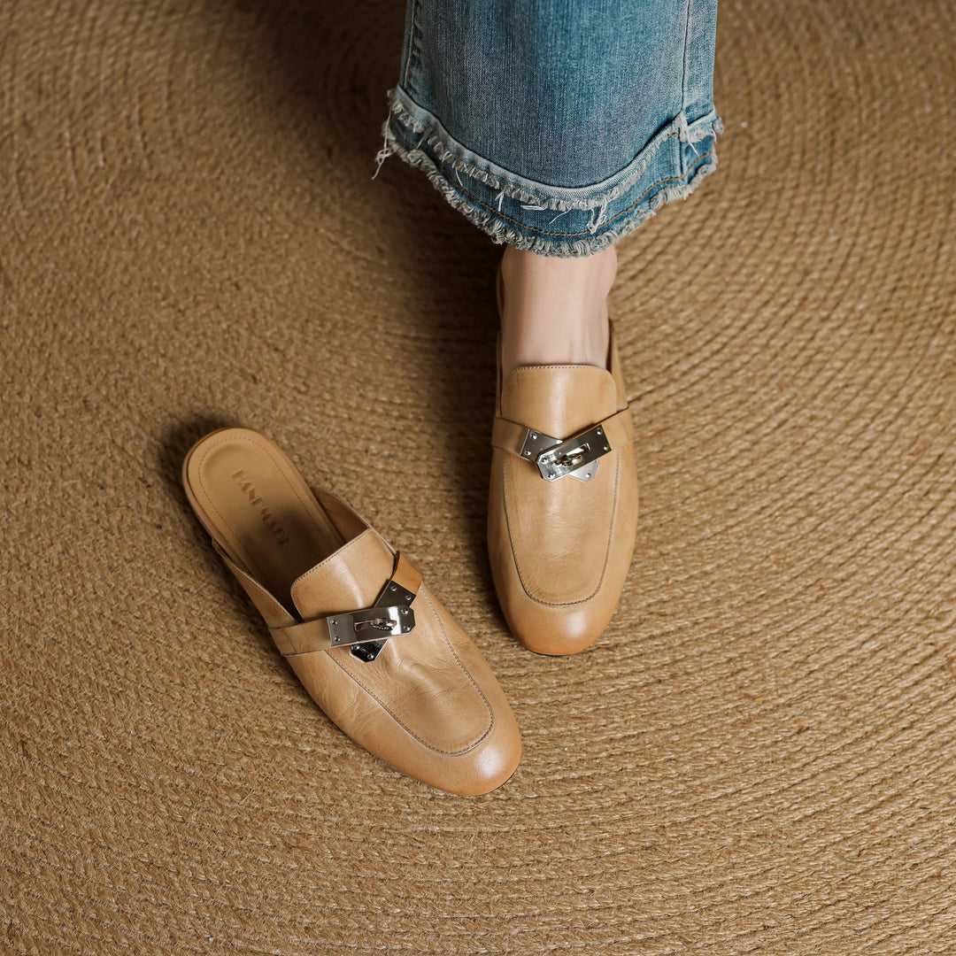 Mules in Vera Pelle Carla