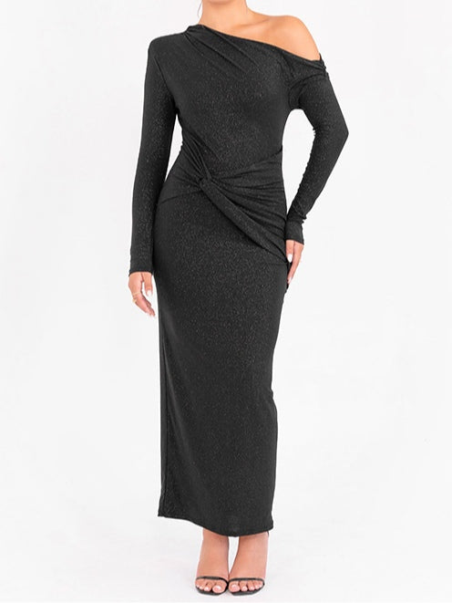 Abito bodycon sexy arricciato a spalla unica con maniche lunghe
