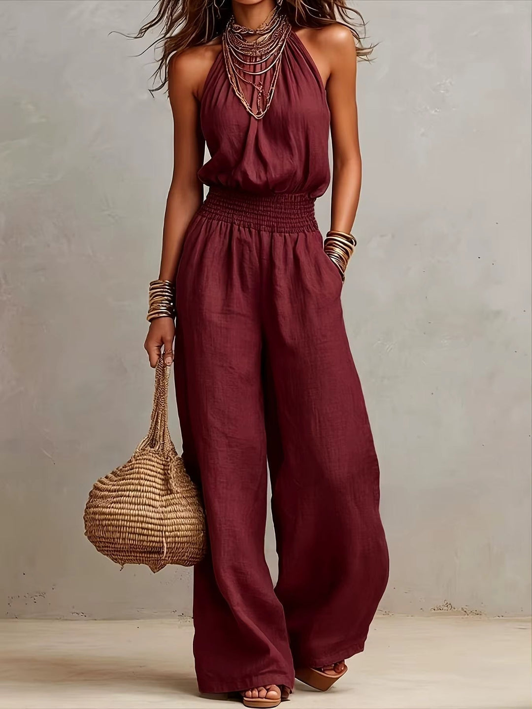 VALERIA | Tuta con Scollo Halter e Gamba Ampia
