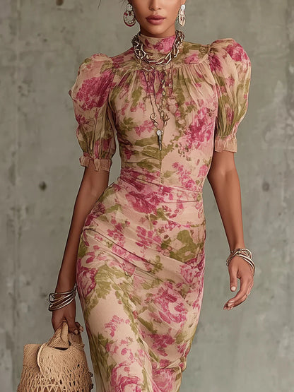 Abito Maxi con Stampa Rosa Vintage e Maniche a Palloncino (Accessori non inclusi)