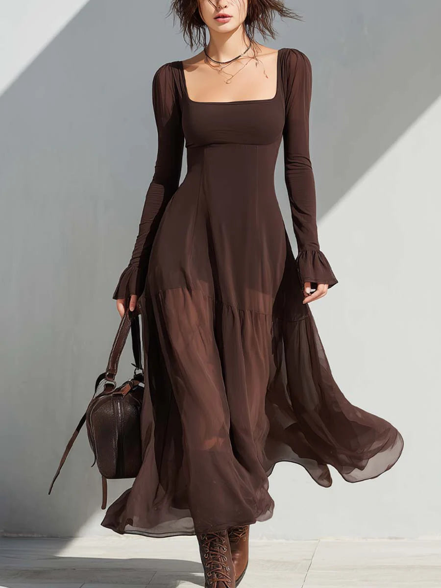 Abito Midi Flare con Maniche Trasparenti e Collo Quadrato