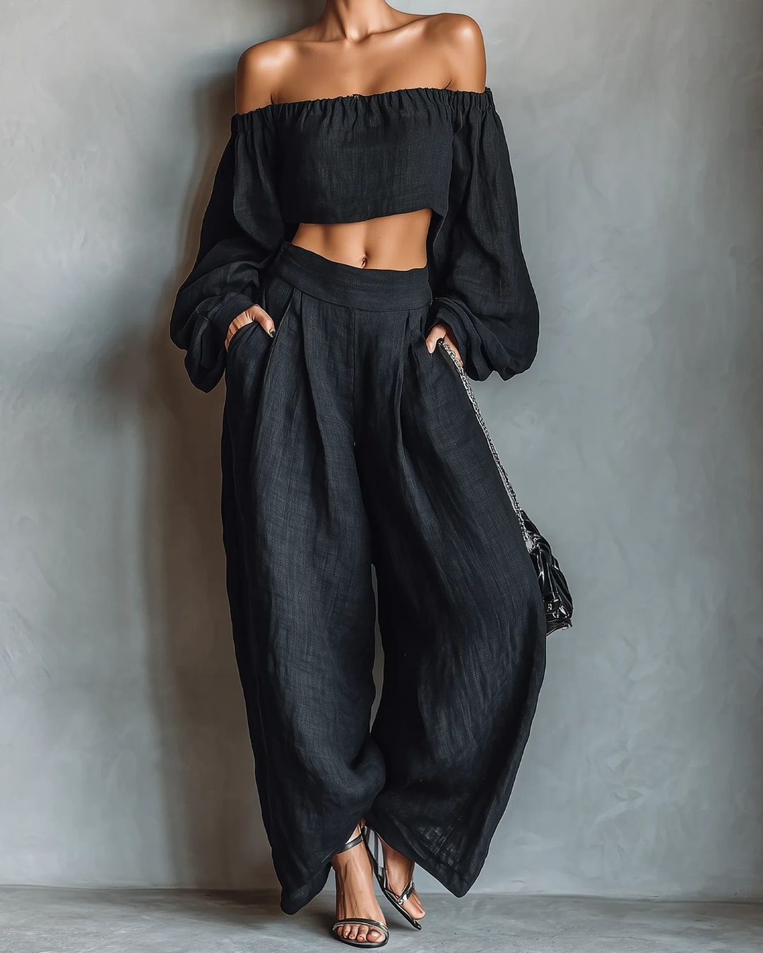 Set Top Nero Senza Spalline a Maniche Lunghe e Pantaloni a Gamba Larga