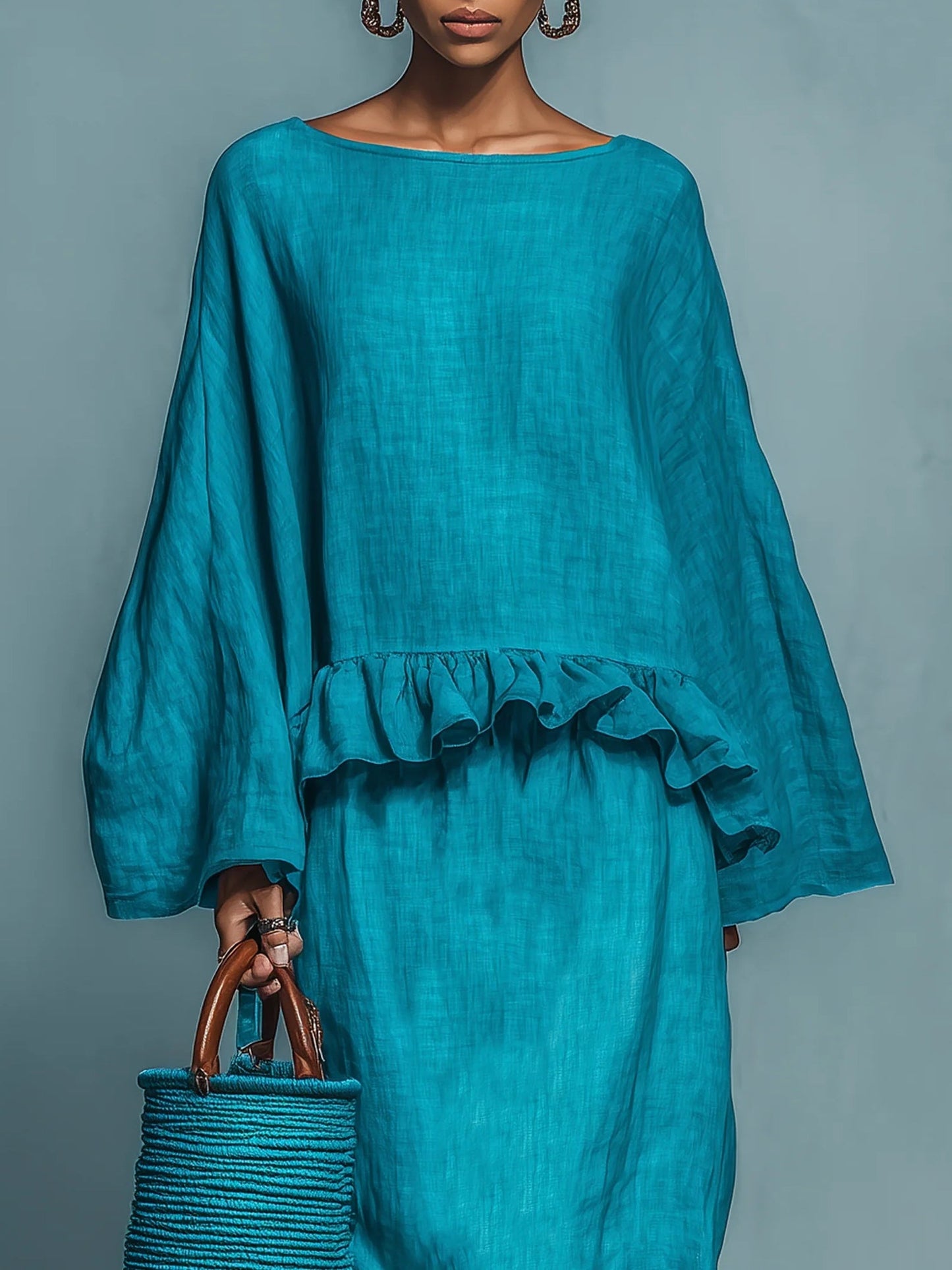 Blusa Blu Con Volant E Completo Gonna Dritta