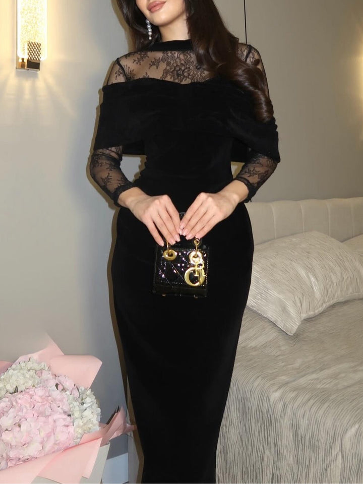 Abito Maxi Fitted in Velluto Nero con Pizzo