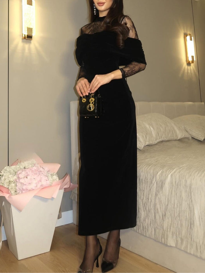 Abito Maxi Fitted in Velluto Nero con Pizzo