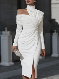 Abito Midi Asimmetrico Drappeggiato Bianco con Collo Alto e Spalla Scoperta