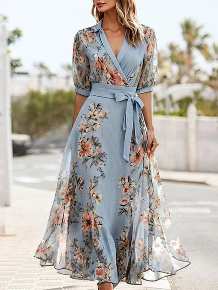 Abito midi a maniche corte con scollo a V e stampa floreale