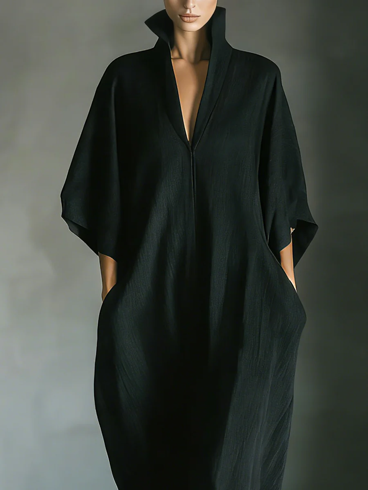 Abito Maxi Nero Minimalista con Maniche a Kimono Oversized