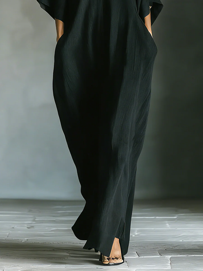 Abito Maxi Nero Minimalista con Maniche a Kimono Oversize